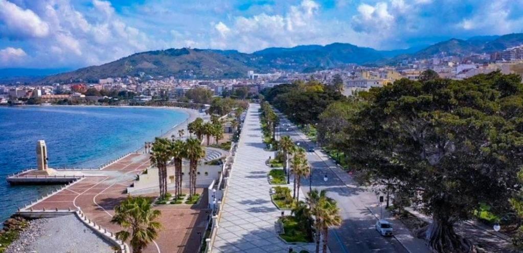 76 Avenue Suites Wi-Fi - Shuttle Reggio di Calabria Exterior foto